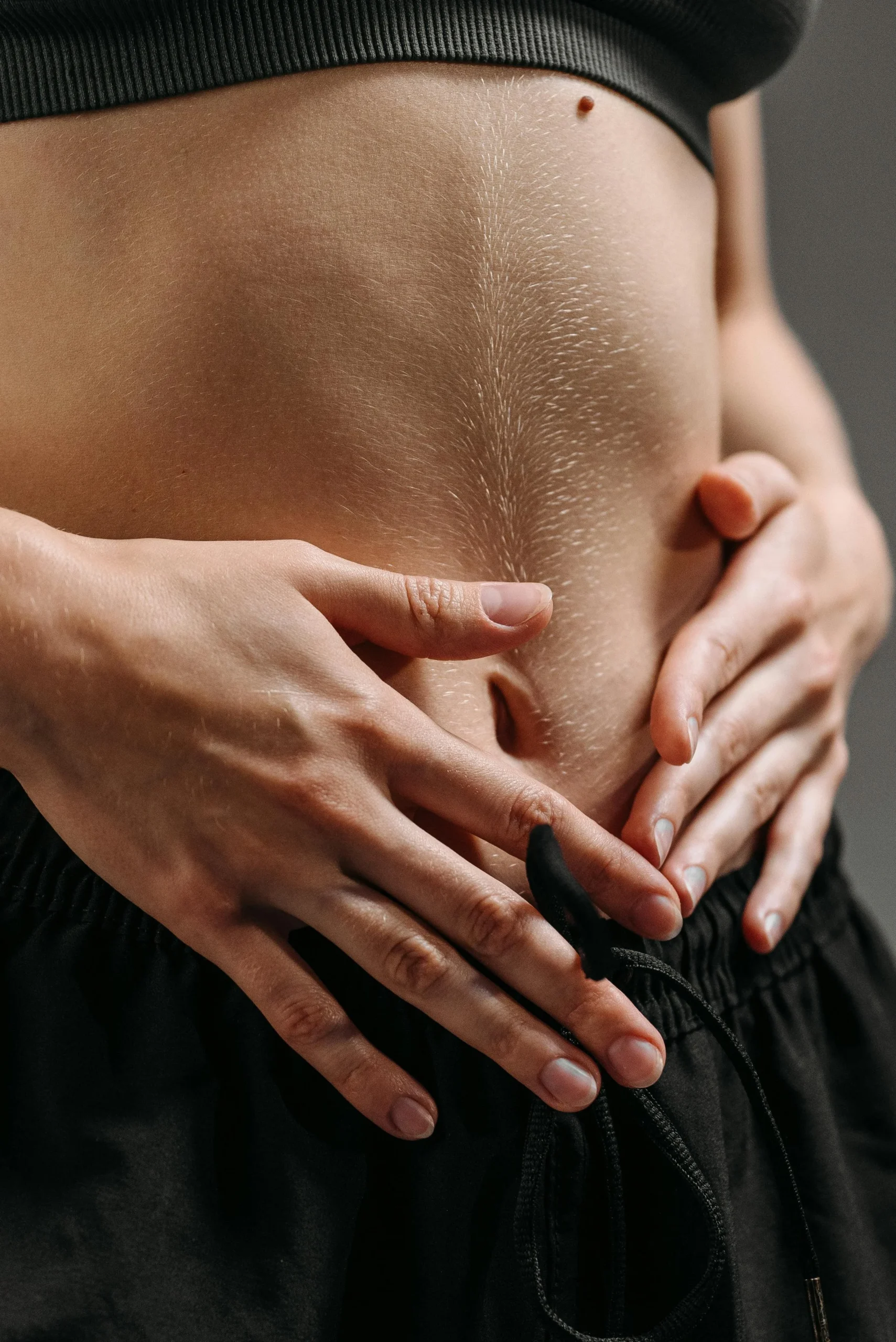 Bloating relief with lymphatic massage