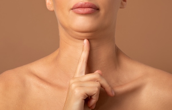 Double Chin & Under-Chin Definition